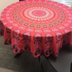Paisley mandala round table cloth
